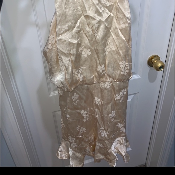 TOPSHOP short golden jumpsuit - Picture 4 of 4